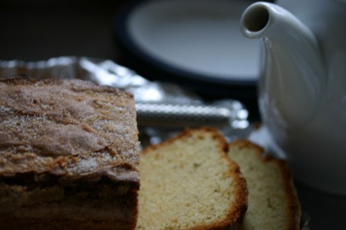 Rosemary loaf cake