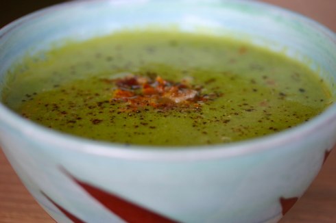 Pea and watercress soup