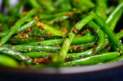 Green beans with mustard seeds and ginger