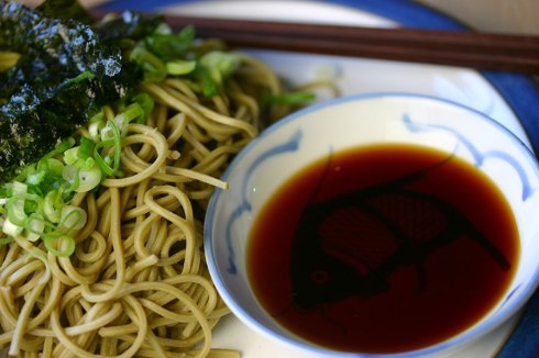 Soba noodles with dipping sauce