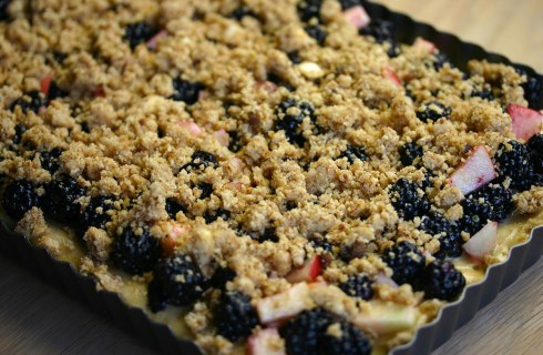 Blackberry-apple kuchen